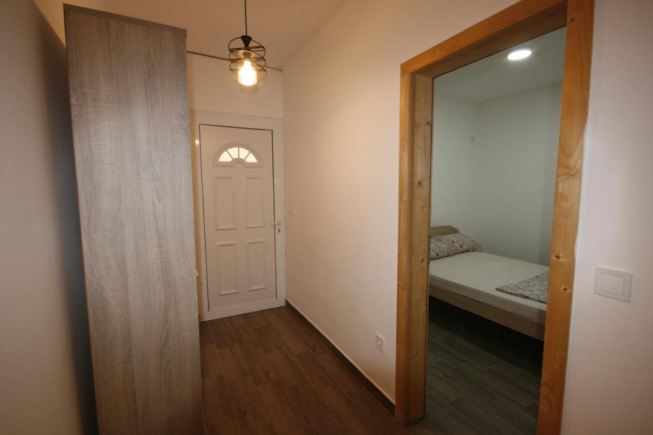 Apartmani Srdanovic Tivat Exterior photo